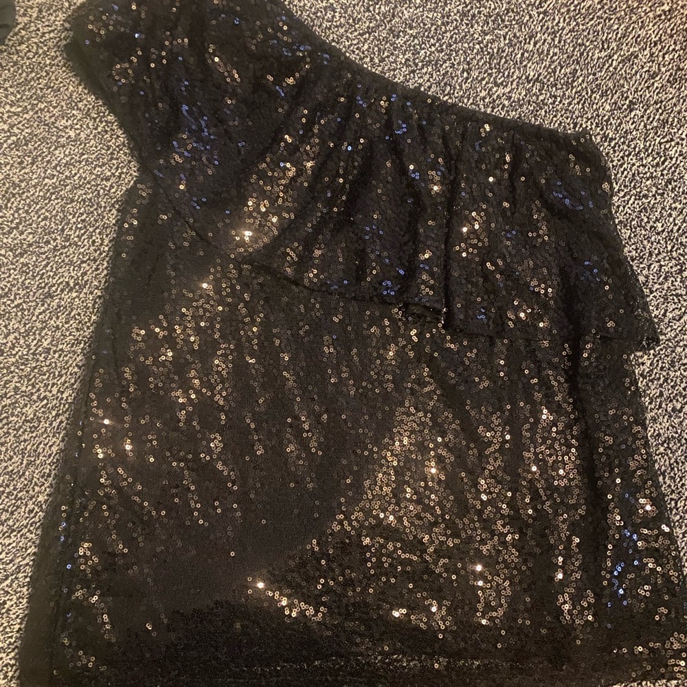 Black Sequin One-Shoulder Top
